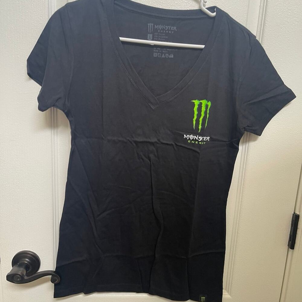 Monster Energy women’s T-shirt sz L